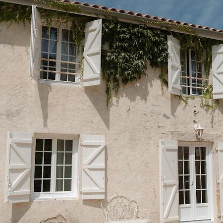 Bed and Breakfast Domaine De Bassibe Segos Екстер'єр фото