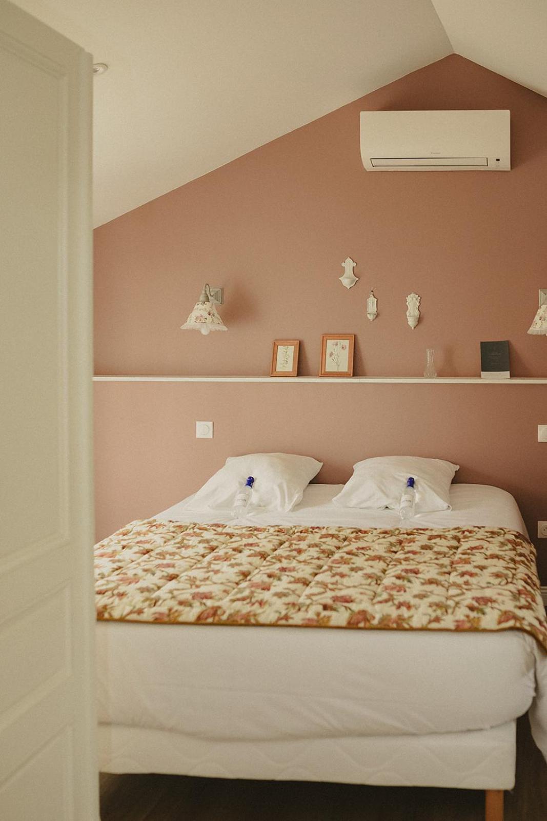Bed and Breakfast Domaine De Bassibe Segos Екстер'єр фото