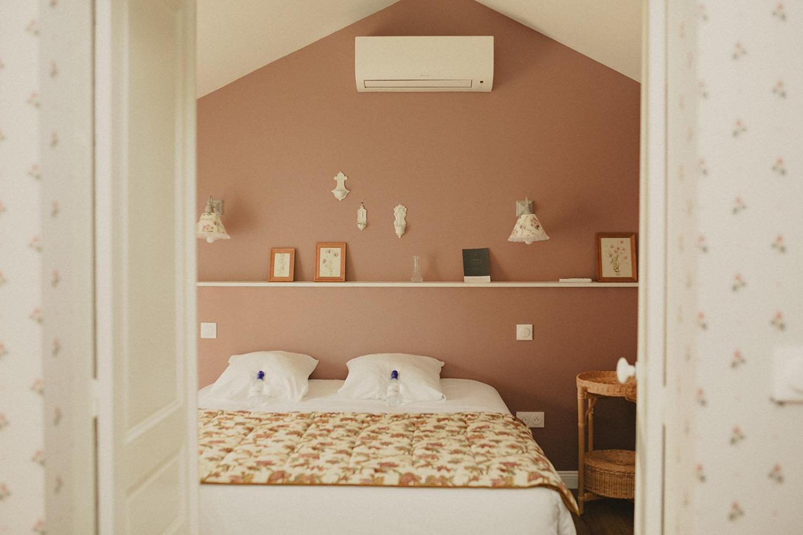 Bed and Breakfast Domaine De Bassibe Segos Екстер'єр фото