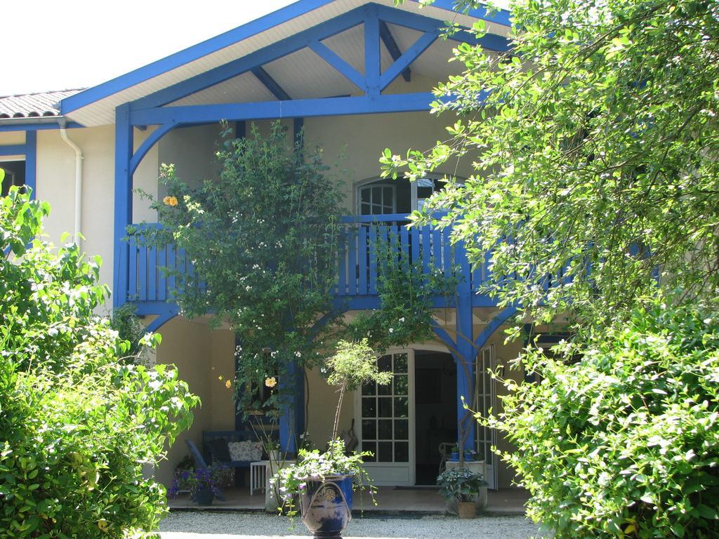 Bed and Breakfast Domaine De Bassibe Segos Екстер'єр фото