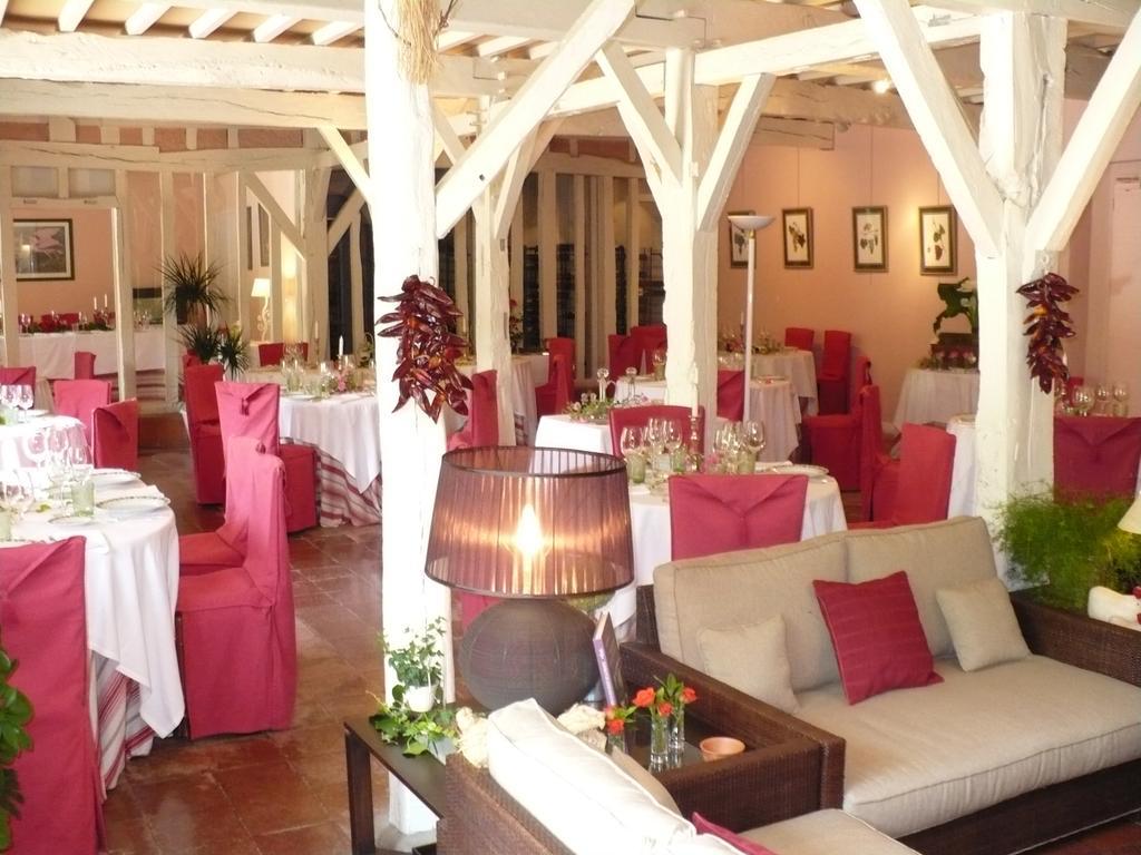 Bed and Breakfast Domaine De Bassibe Segos Екстер'єр фото
